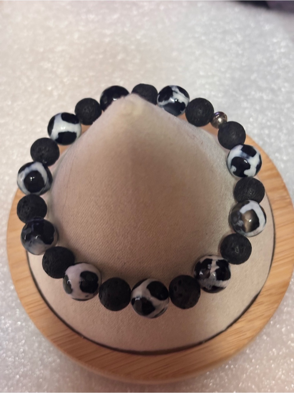 Handmade Tibetan Dzi Style Black And White Agate and Black Lava Stretch Bracelet
